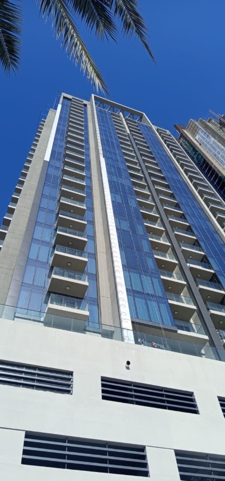 Dubai Marina View High-Rise Tower curtain wall and glass balcony installation in Dubai